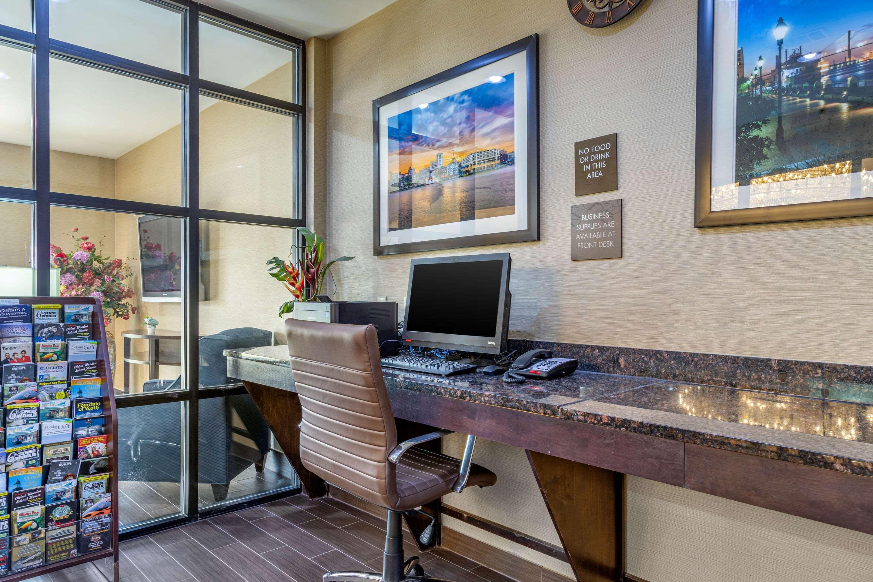 Comfort Suites Savannah Gateway I-95 Georgetown Exteriör bild