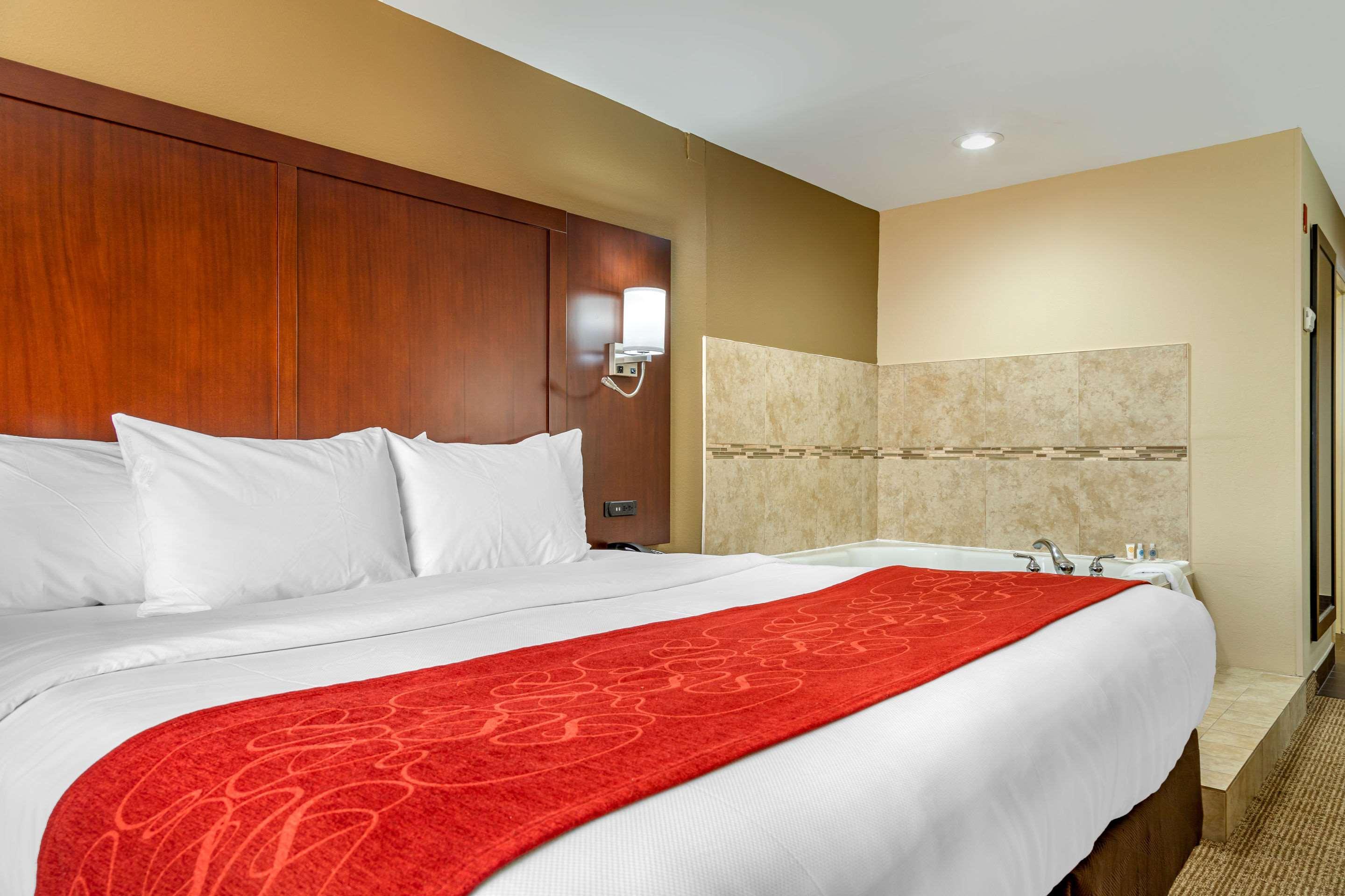 Comfort Suites Savannah Gateway I-95 Georgetown Exteriör bild