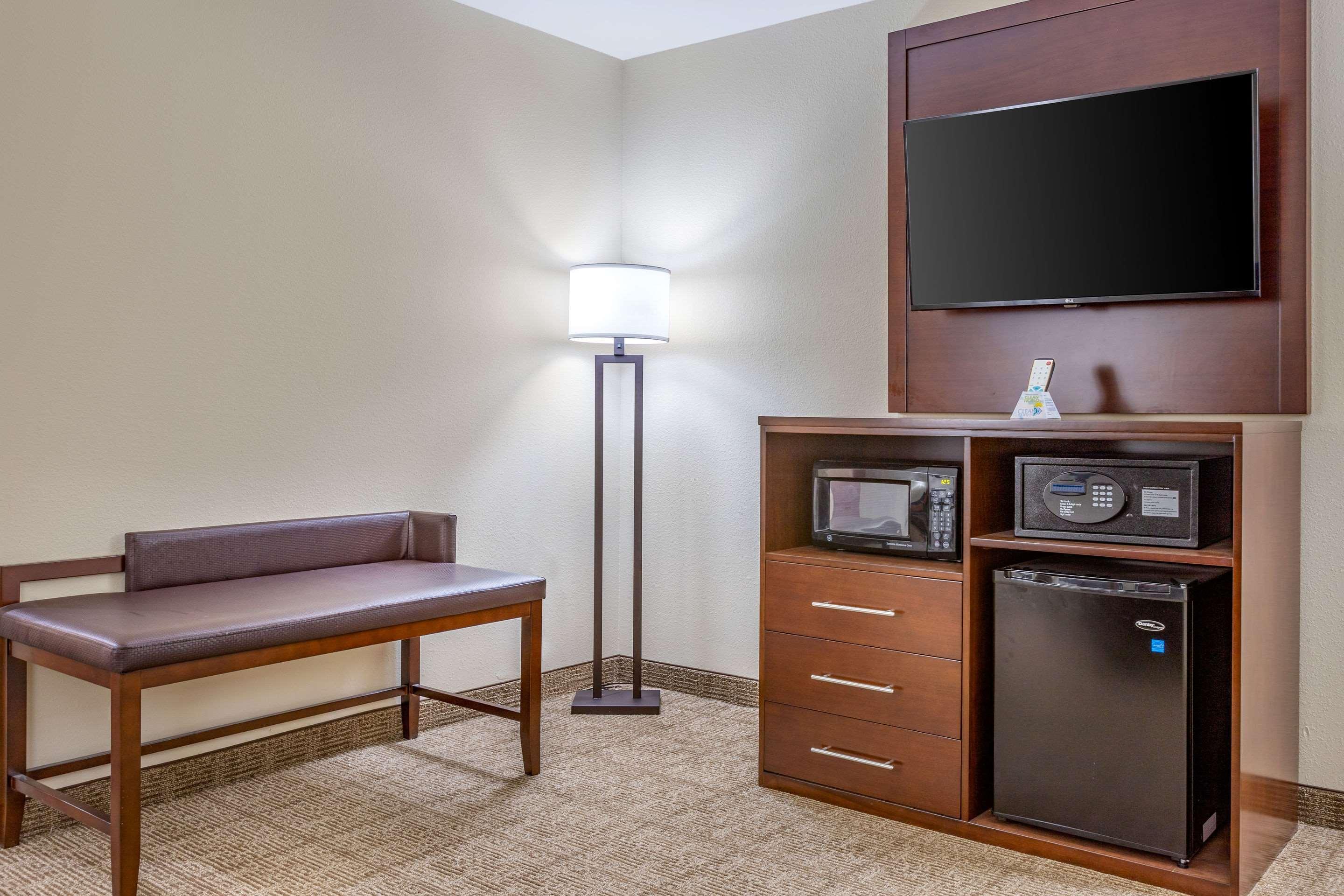 Comfort Suites Savannah Gateway I-95 Georgetown Exteriör bild